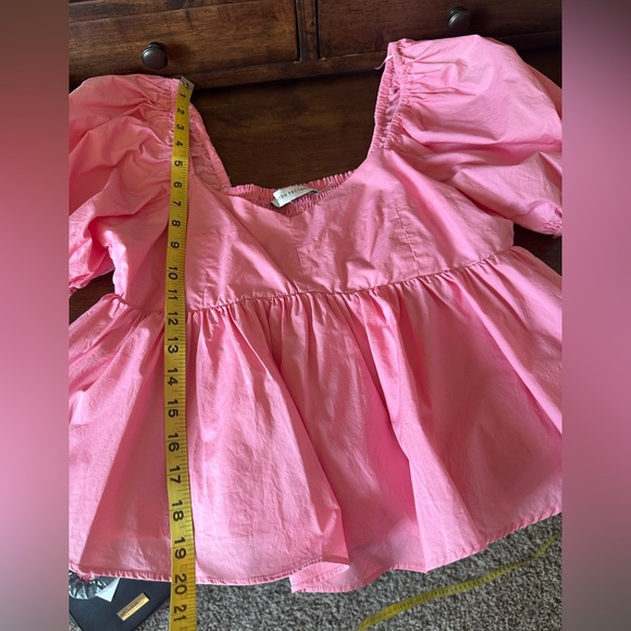 English Factory MSRP $80 Pink Puff Sleeve Blouse - Picture 4 of 6